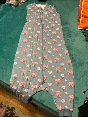 Kyte BABY Blue Floral Sleeveless Sleep Sack with Pink Flowers